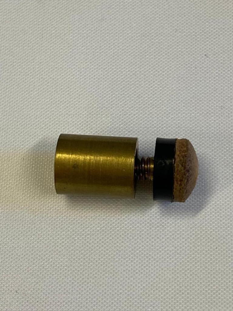Embout ø 12 mm pour procédé à visser en laiton