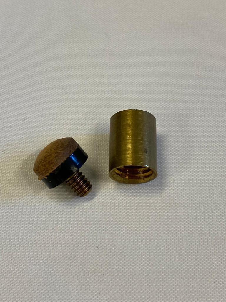 Embout ø 12 mm pour procédé à visser en laiton