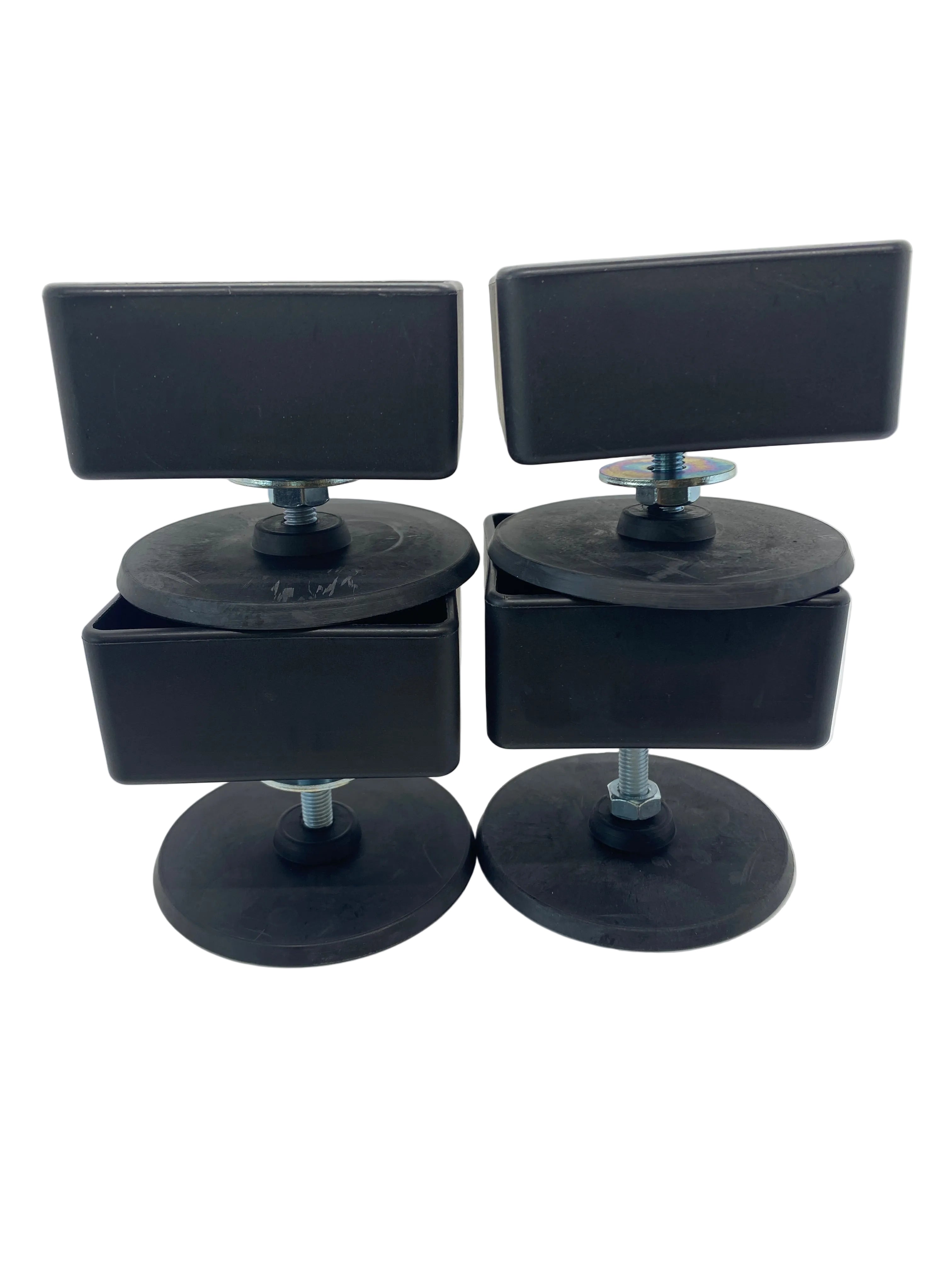 Pieds réglables Garlando pour pieds métalliques 90x90 mm, lot de 4