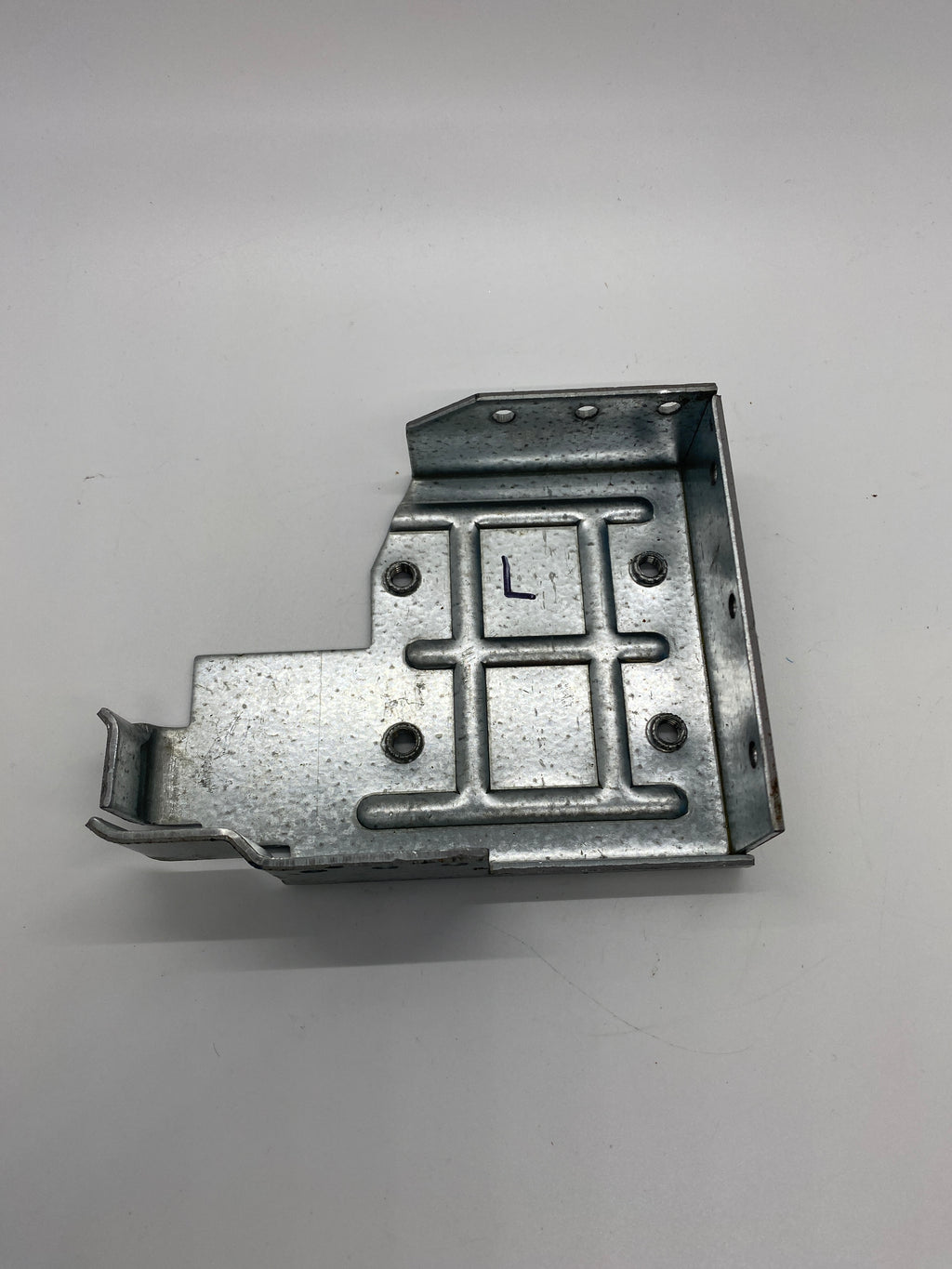 Locking Upper Part Left