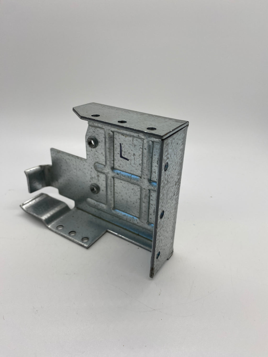 Locking Upper Part Left