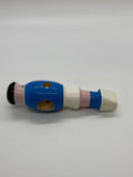 Joueurs de baby-foot figurines en bois bleues